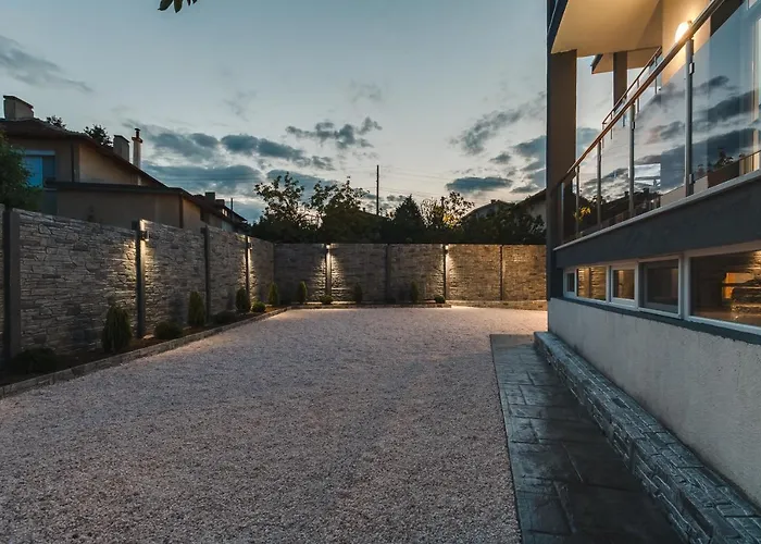 Gramada 3* Kŭrdzhali